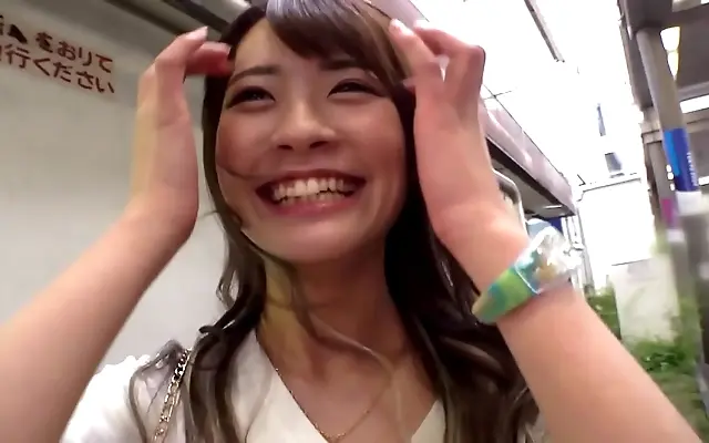 Cute Japanese Gal Squirts in Wild Amateur Hardcore Sex Session