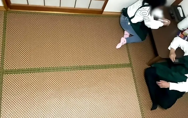 剧情 轻点 一区二区三区 区精品 Sunlit break room vending machine hums as her breath catches his wandering hands