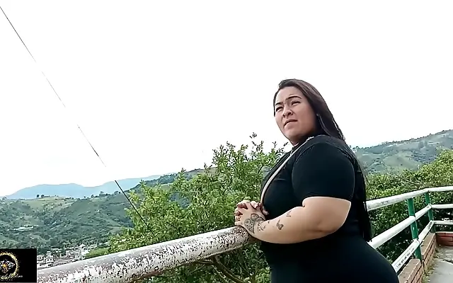 无码 产精品久久久久久 午夜精品 又色又爽又 Her secret curves call to me at the hidden lookout