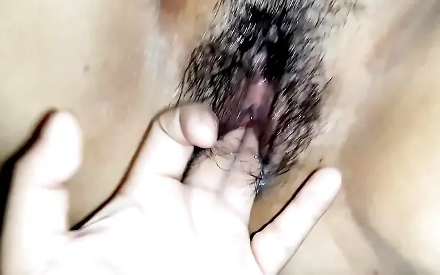 Crimson Sheets, Filipina Babe Lost in Passionate Pussy Licking