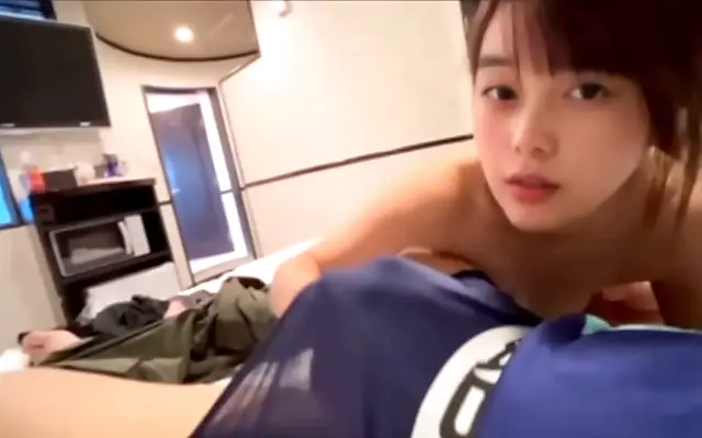 爽小说 黄大片 视频A片 After Hours Champagne Flows Into Steamy Japanese Rendezvous