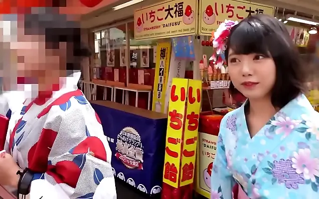 日日 本人 艳妇 91在线 Cute Amateur Babe's First Hardcore Ride Squirts with Passion