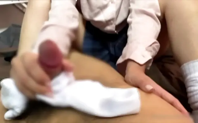 Amateur Japanese couple explores wild fantasies in the bedroom